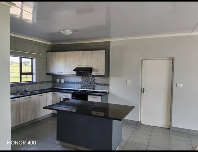 4 BEDROOM PROPERTY TO RENT IN BISHOPSTOWE